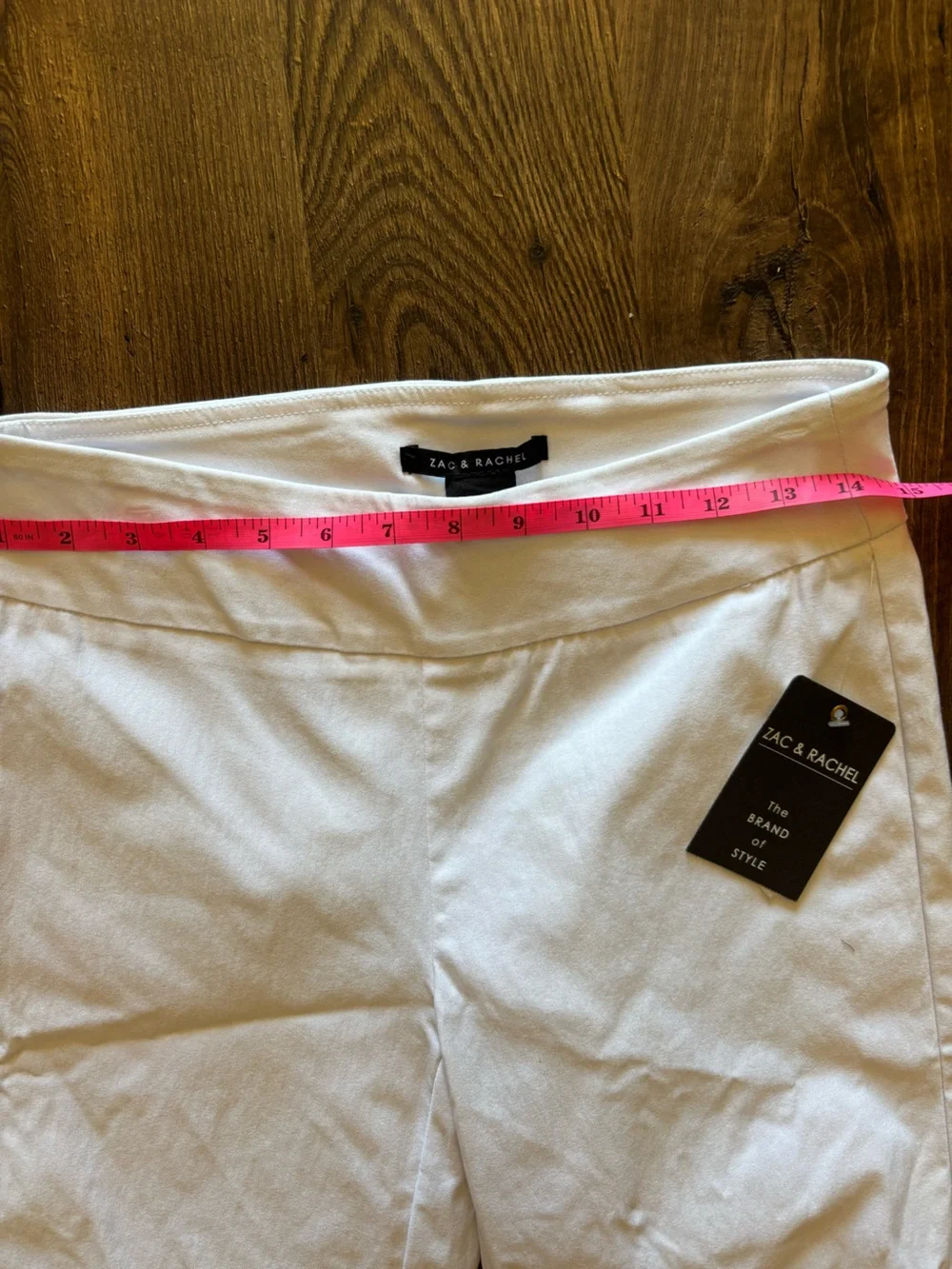 Zac & Rachel White Bermuda shorts - Picture 4 of 7